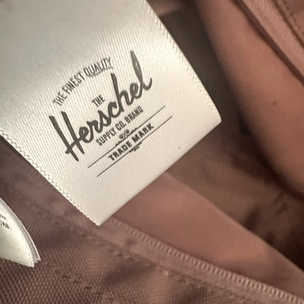 Herschel Supply Company Tote Bag - Picture 4 of 8